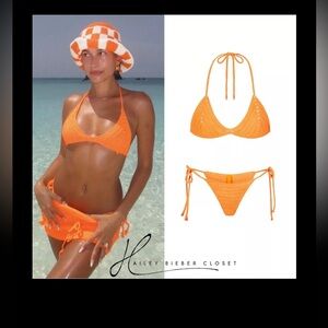 ASO Hailey Bieber NWT Skims Crochet Orange Bikini Women’s Small Medium
